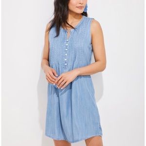 Vineyard Vines chambray pintuck dress